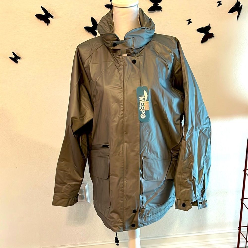 Mespo PVC Raincoat. NWT Grey. Medium